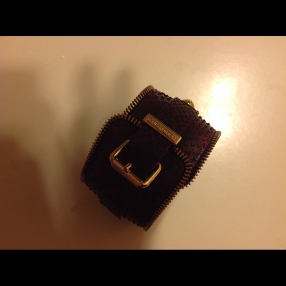 💯Authentic Louis Vuitton Python Cuff - Picture 4 of 8